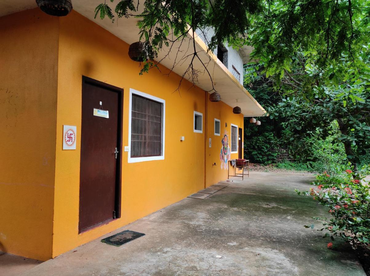 Travellers Tribe By Livelehood Habitat Albergue Auroville Exterior foto