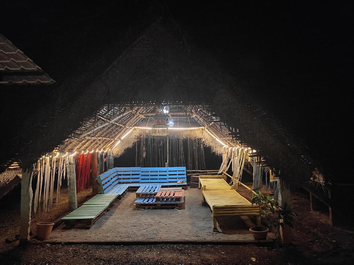 Travellers Tribe By Livelehood Habitat Albergue Auroville Exterior foto