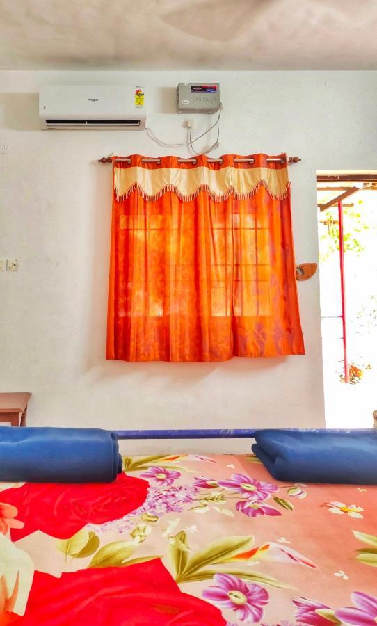 Travellers Tribe By Livelehood Habitat Albergue Auroville Exterior foto